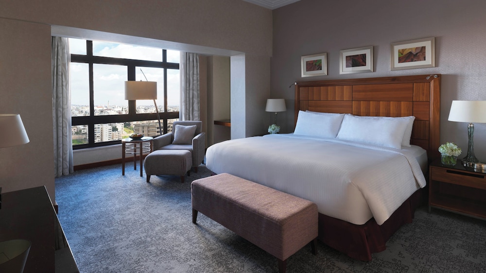 Suite, 1 Bedroom (Dining)