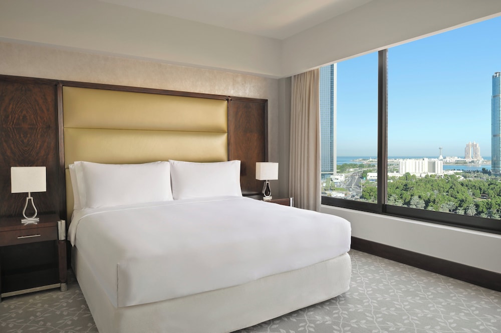 Suite, 1 Twin Bed, Garden View (Emirates)