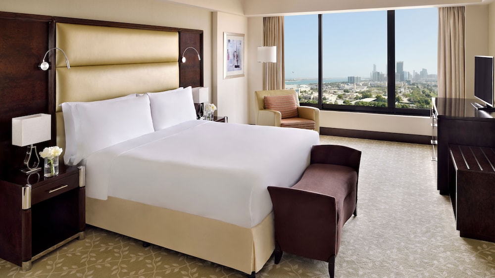Suite, 1 Bedroom, Garden View