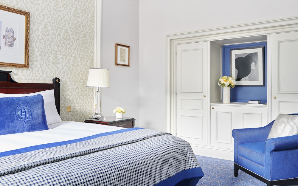 Premium Room, 1 King Bed