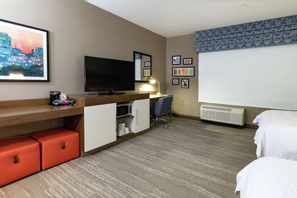 Room, 2 Queen Beds, Accessible, Refrigerator & Microwave (Hearing)