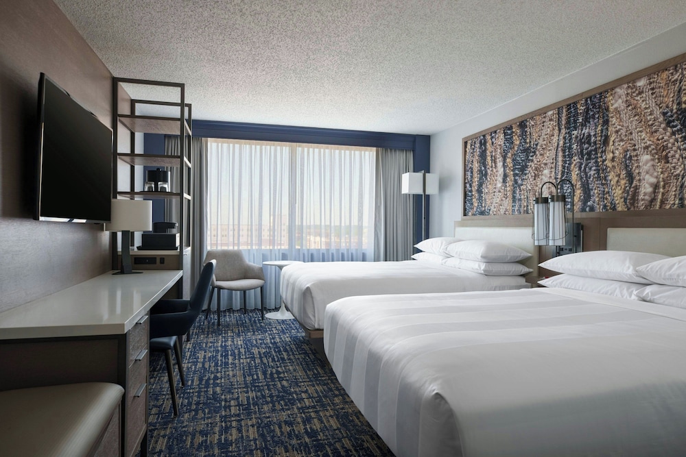 Room, 2 Queen Beds (Hearing Accessible)
