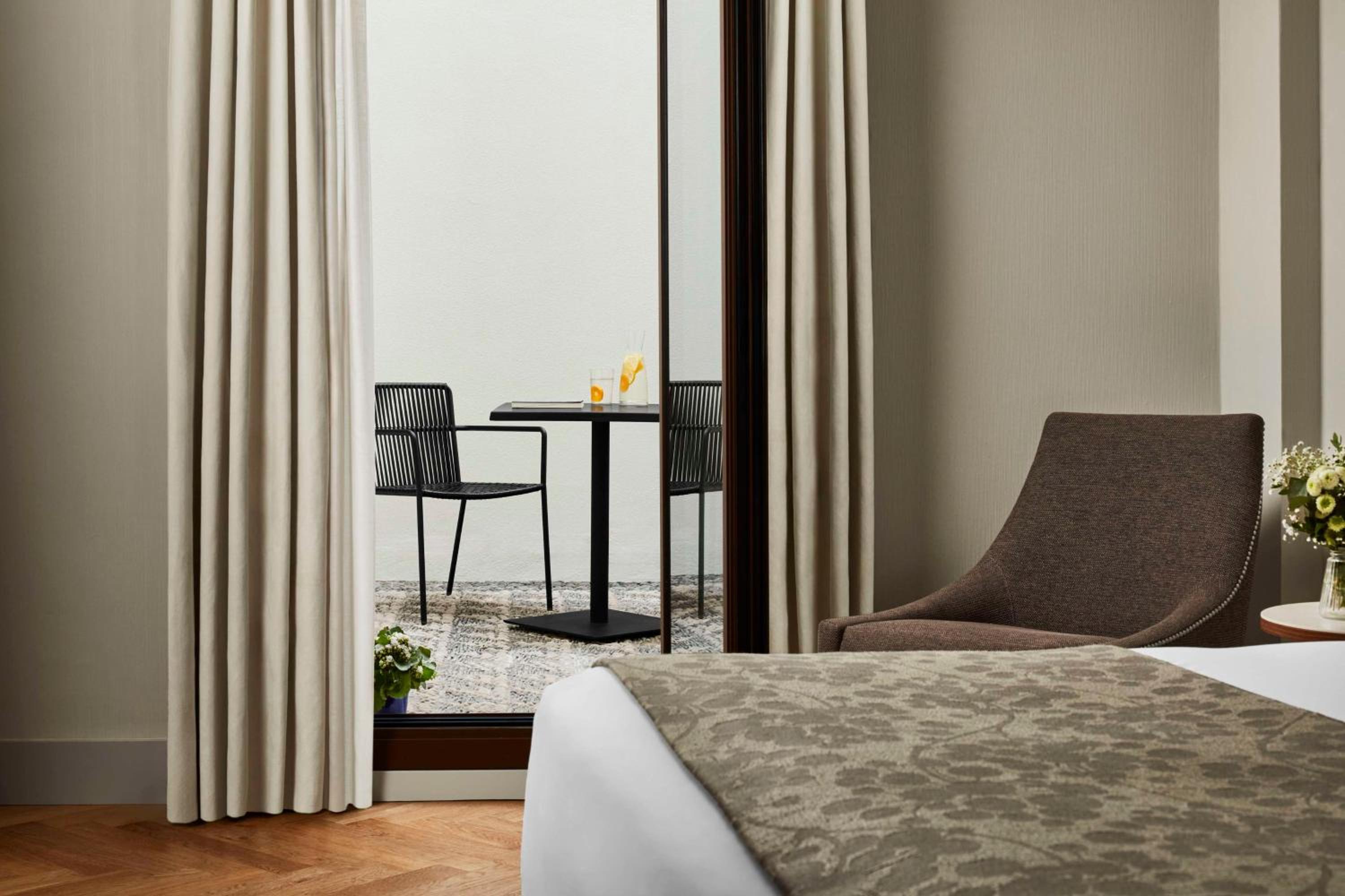 Premium Room with Patio