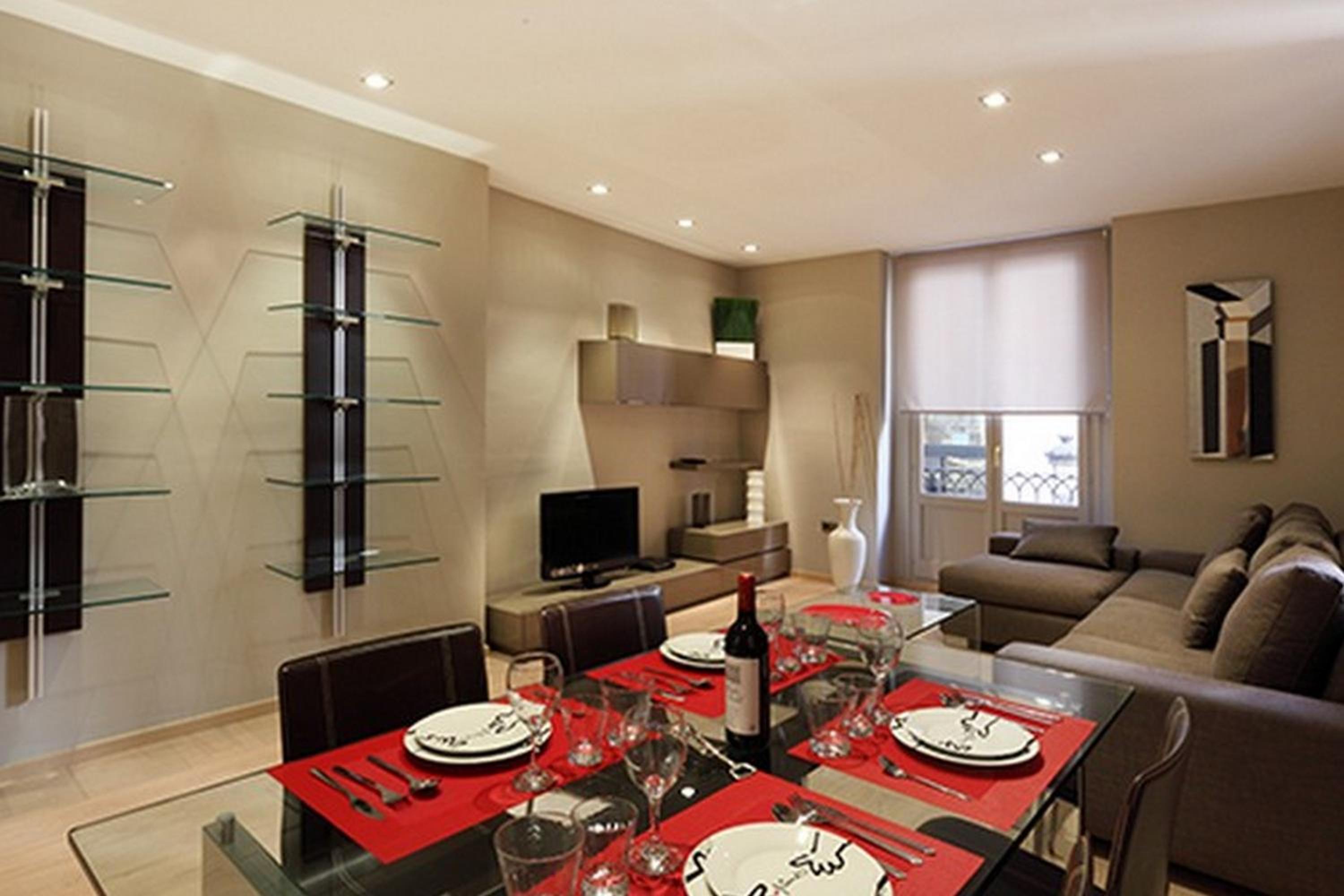 Superior Two-Bedroom Apartment (5 Adults)