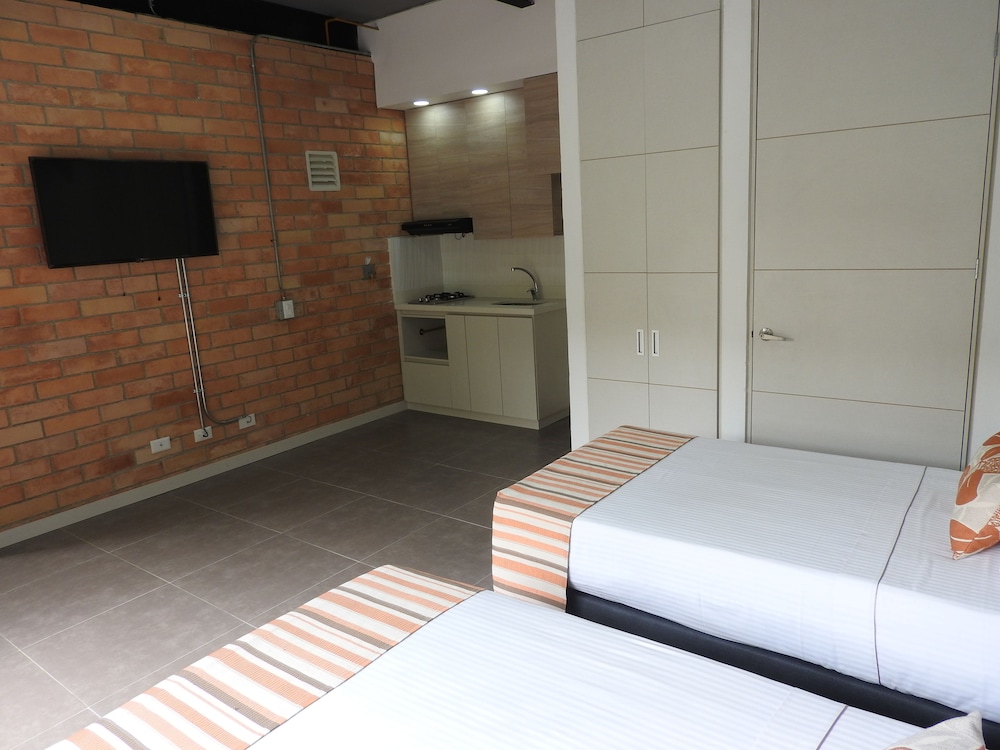 Standard Triple Room, 1 Bedroom, Non Smoking (1 King Size Bed & 1 Single Bed)