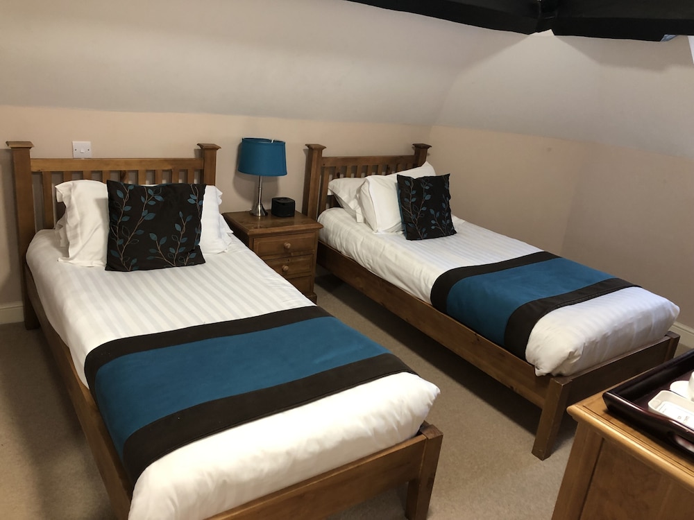 Standard Twin Room, Ensuite, River View