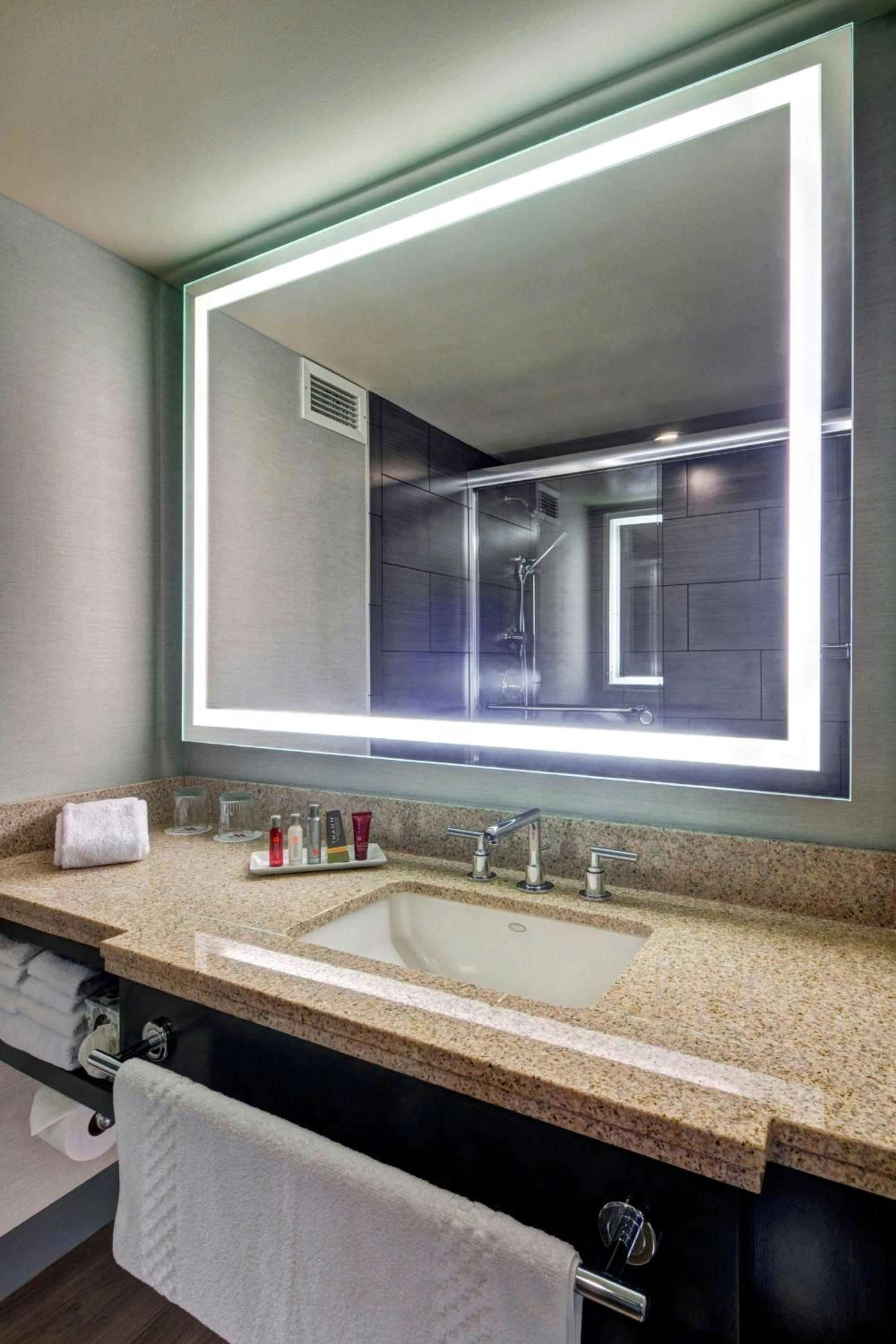 Double Room with Two Double Beds - Hearing Accessible