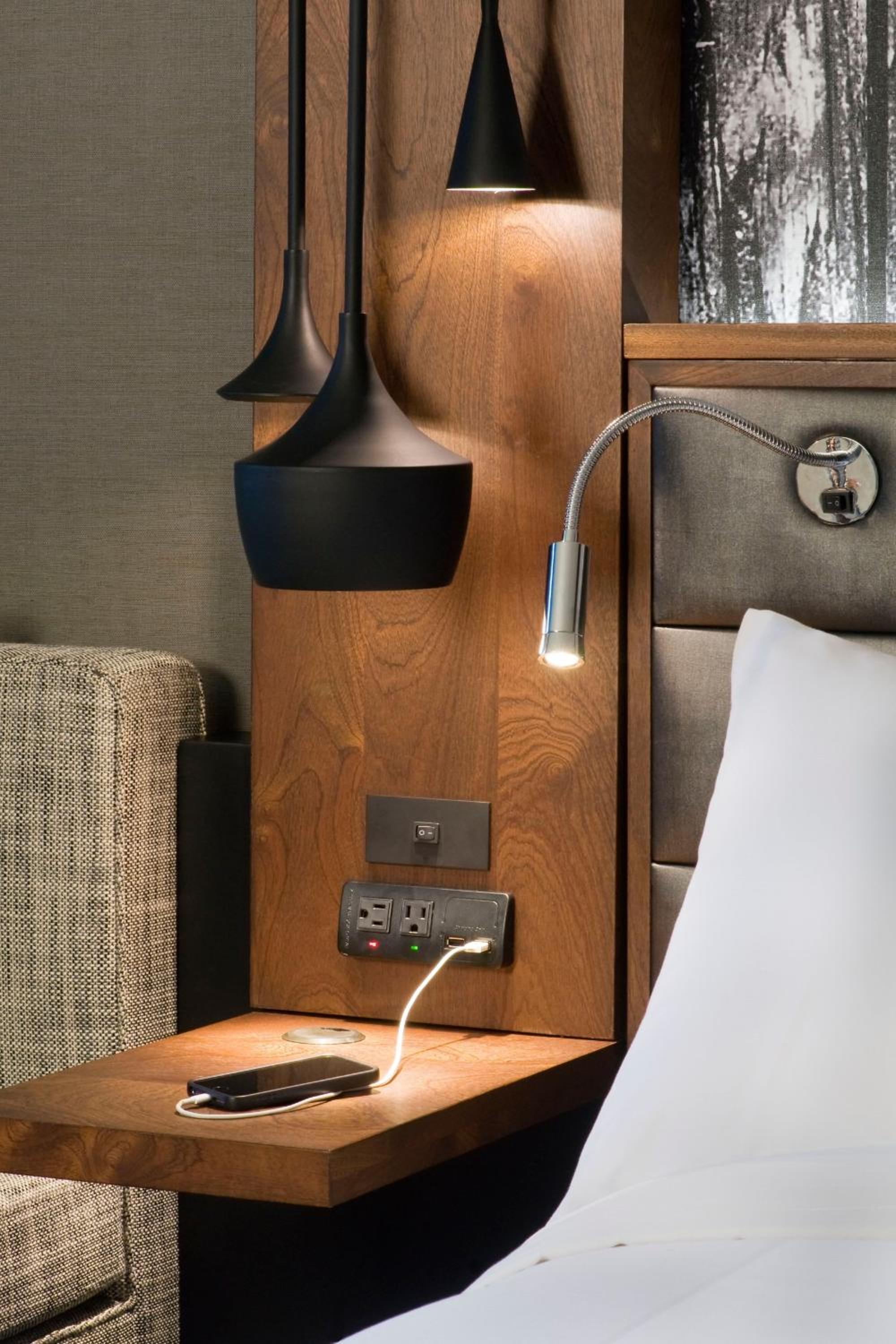 King Room with Roll-in Shower - Mobility and Hearing Accessible
