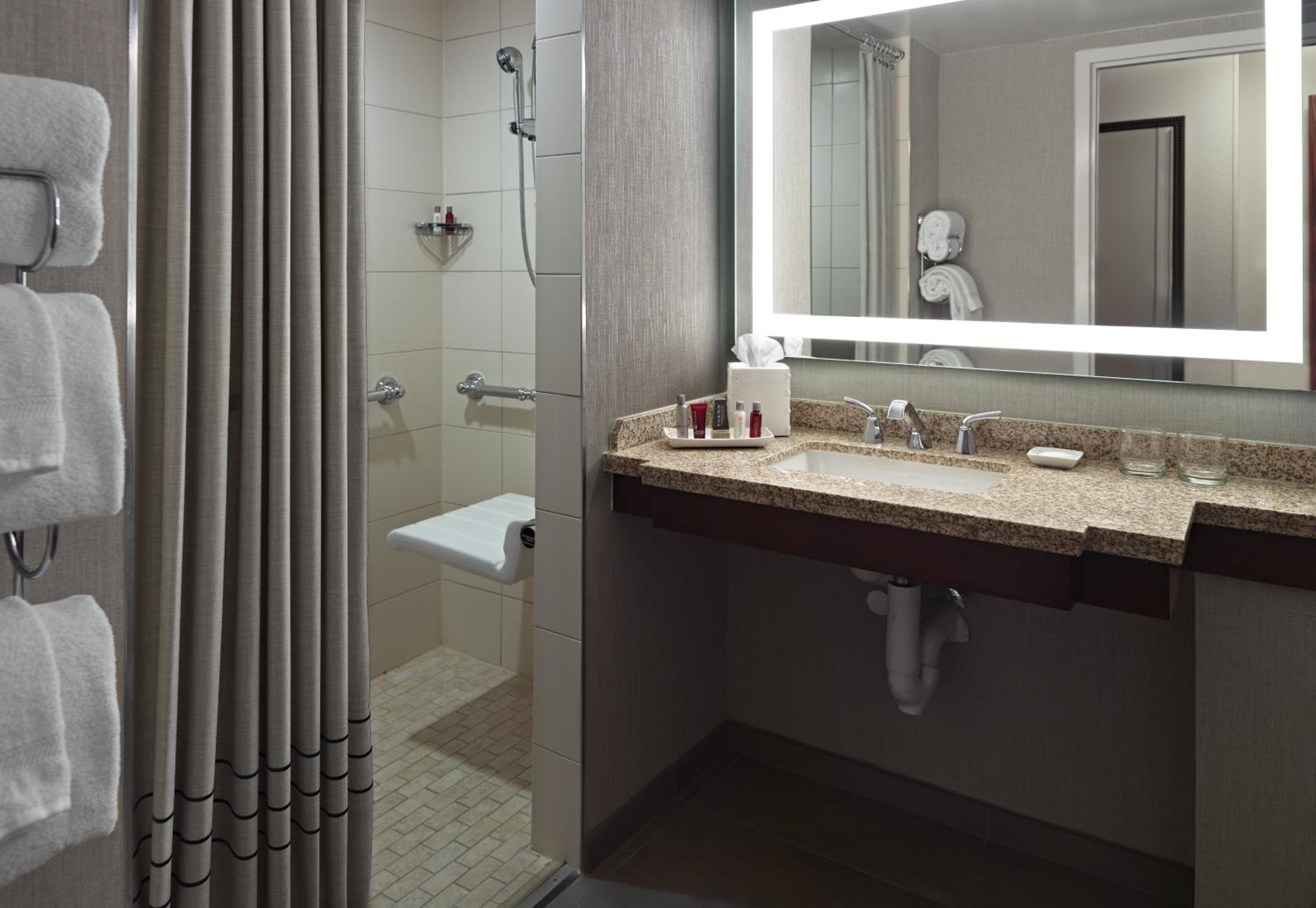 King Room with Roll-in Shower - Mobility and Hearing Accessible