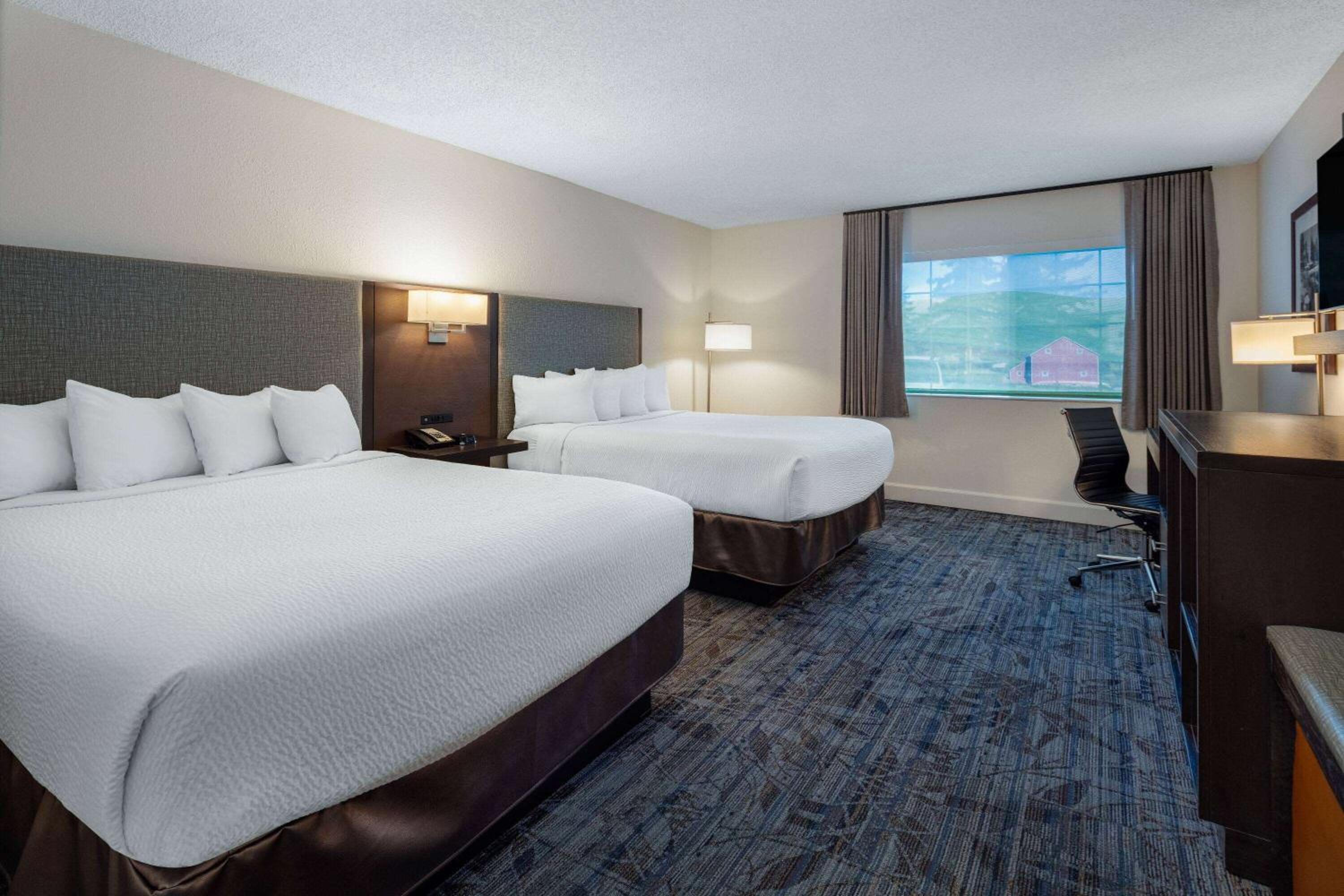Queen Room with Two Queen Beds - Non-Smoking
