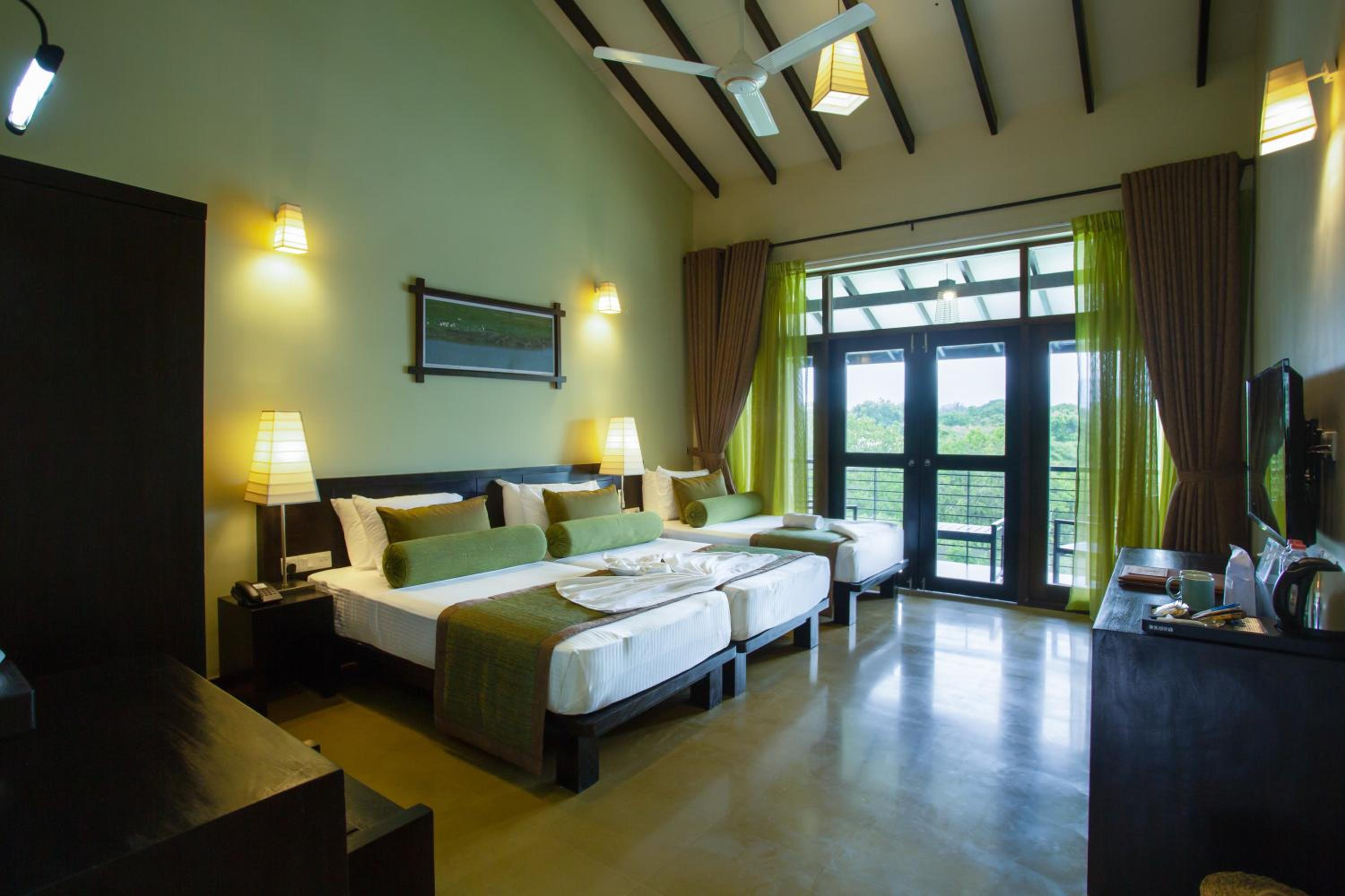 Superior Deluxe Triple Room