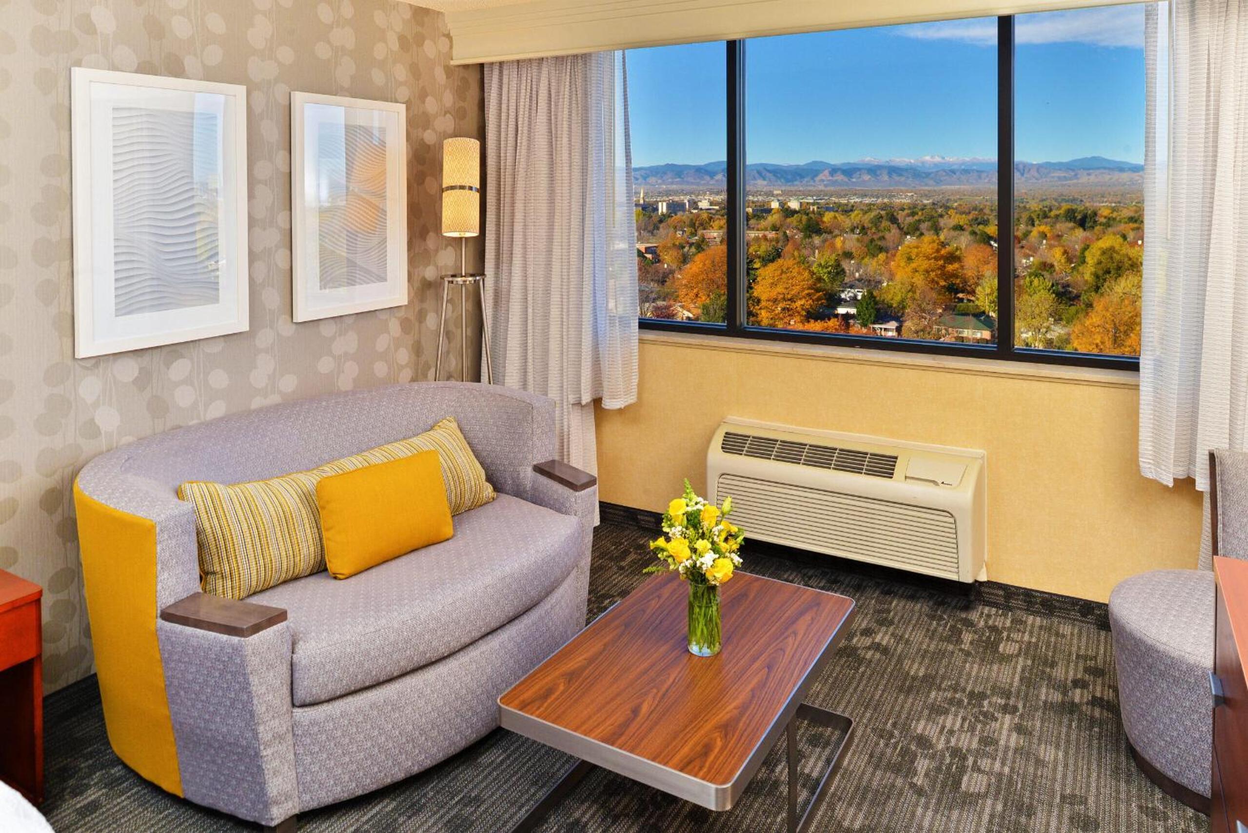 King Room with Mountain View
