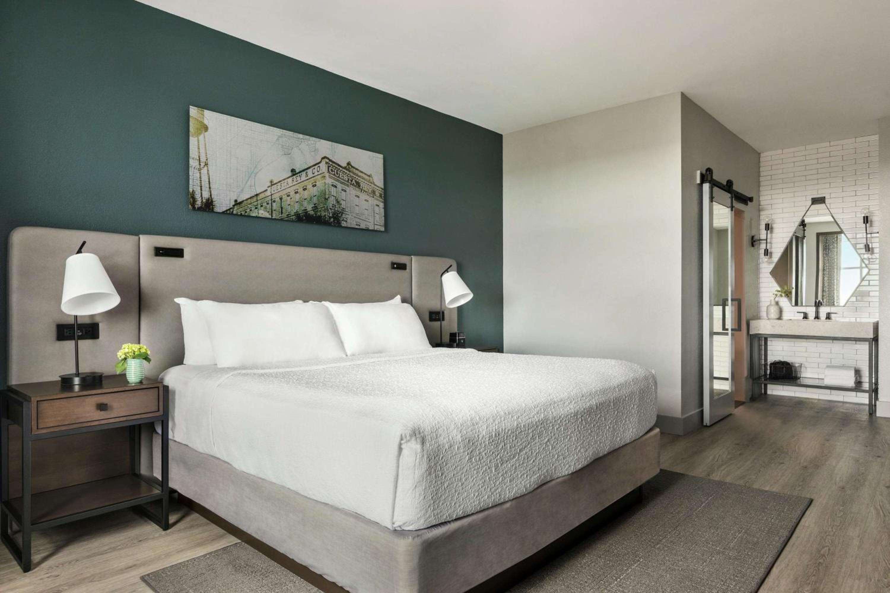 King Bed with City View