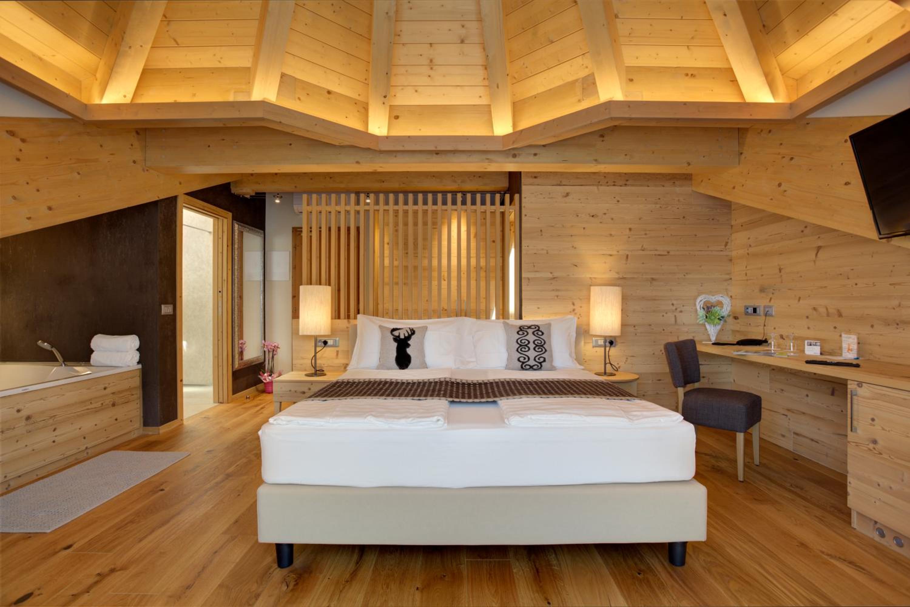 Double Room with Mountain View