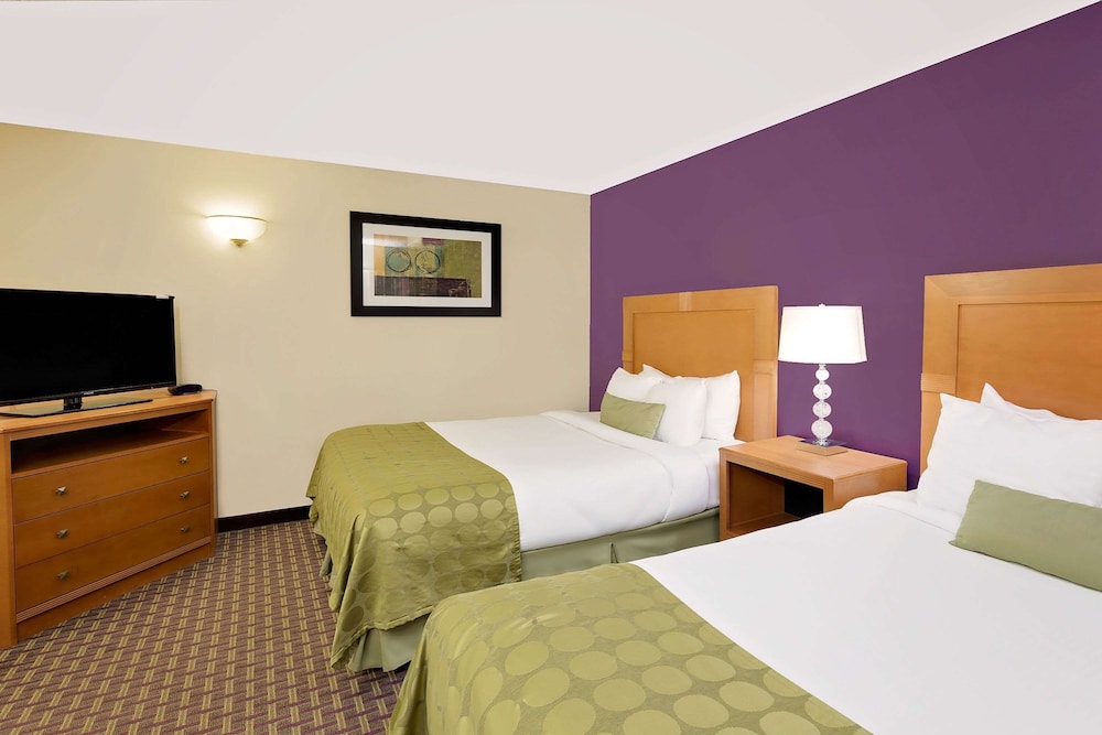 Suite, 1 Bedroom, Non Smoking (2 Queen Beds)