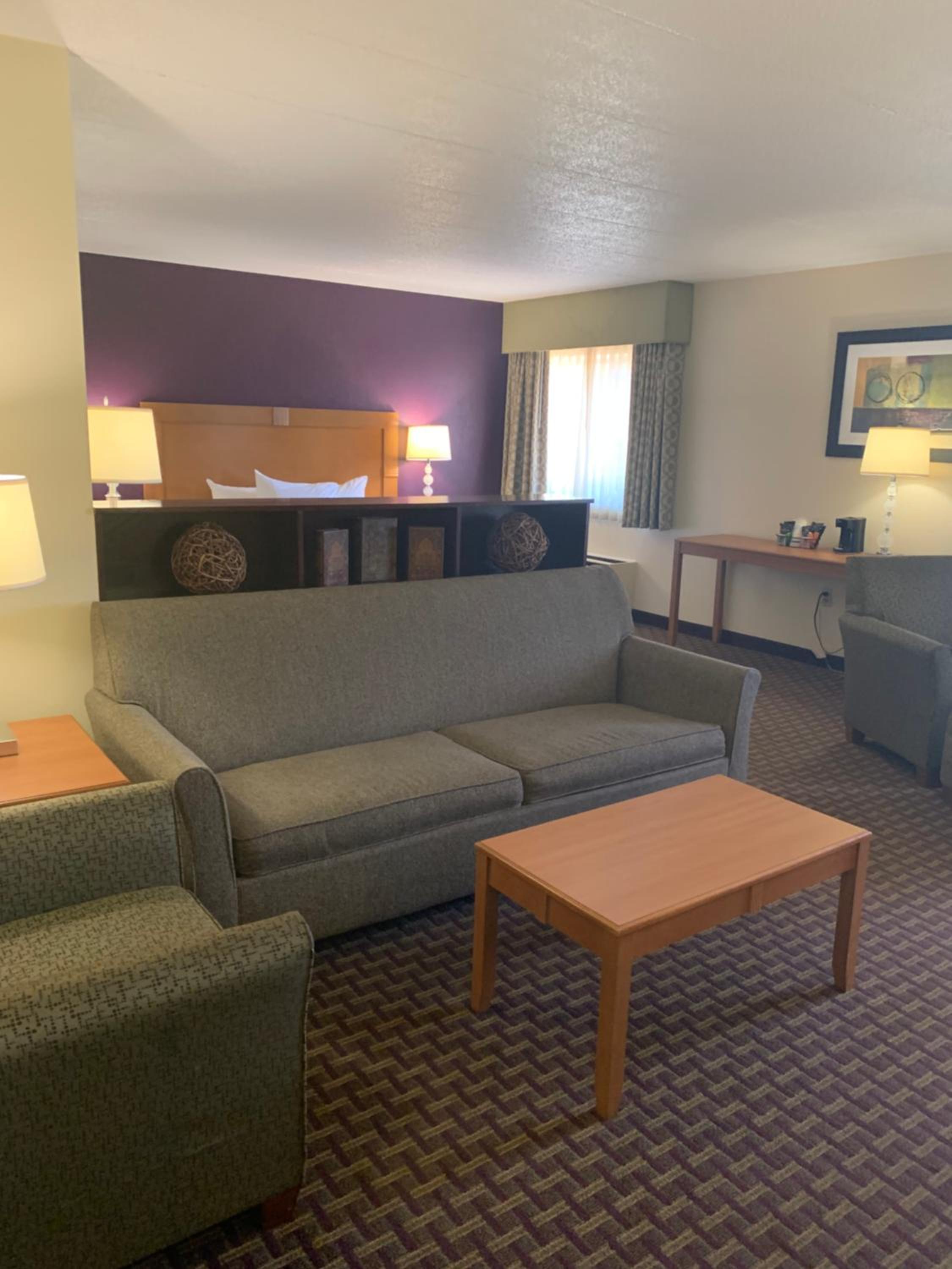 Superior King Suite - Non-Smoking