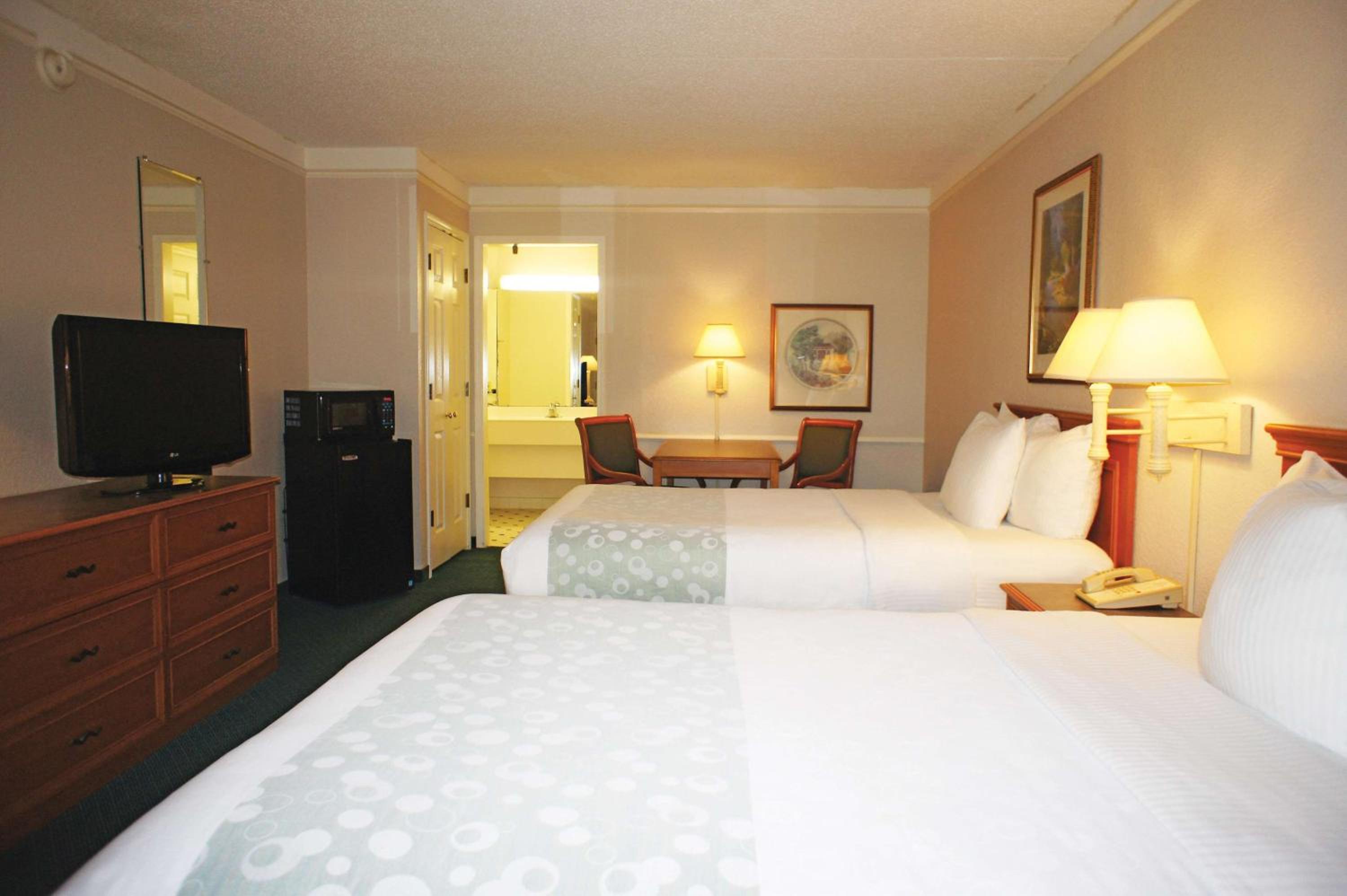 Deluxe Double Room with Two Double Beds