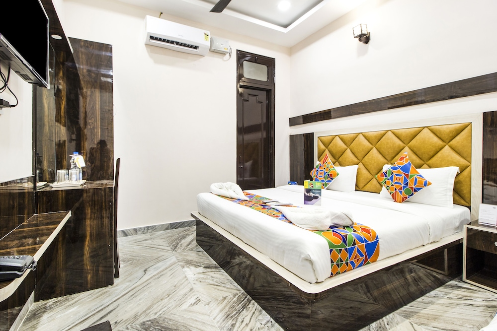 Family Room, 1 King Bed, Non Smoking