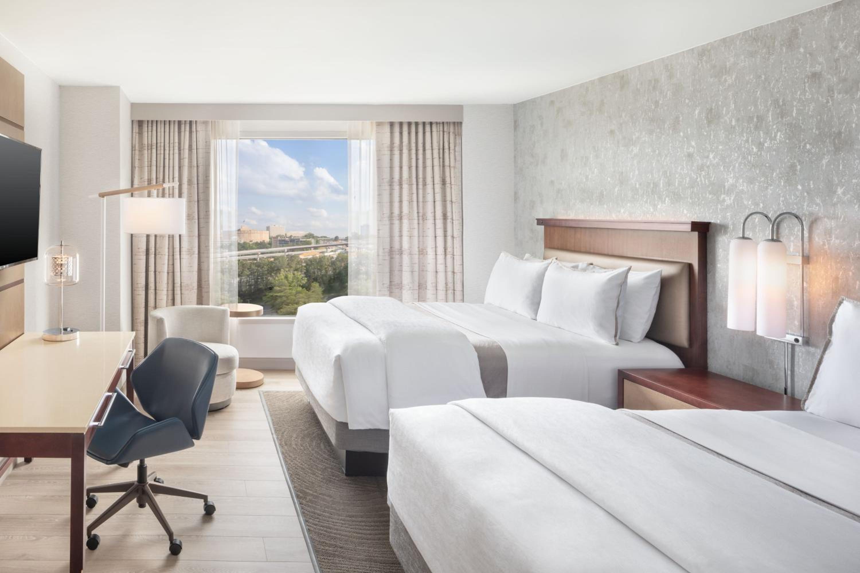 Deluxe Queen Room with Two Queen Beds