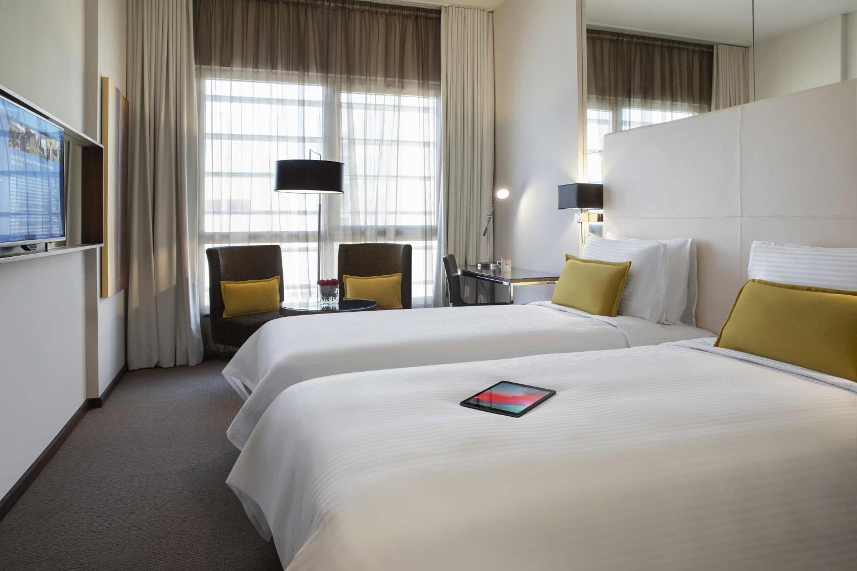 Centro Room - Twin Bed