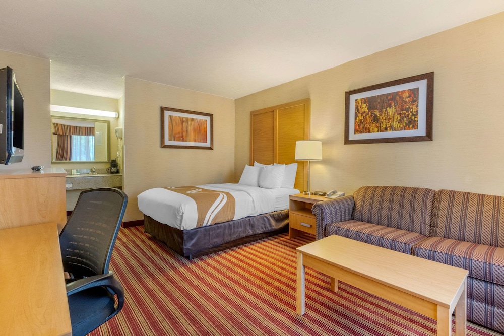Standard Room, 1 King Bed, Smoking