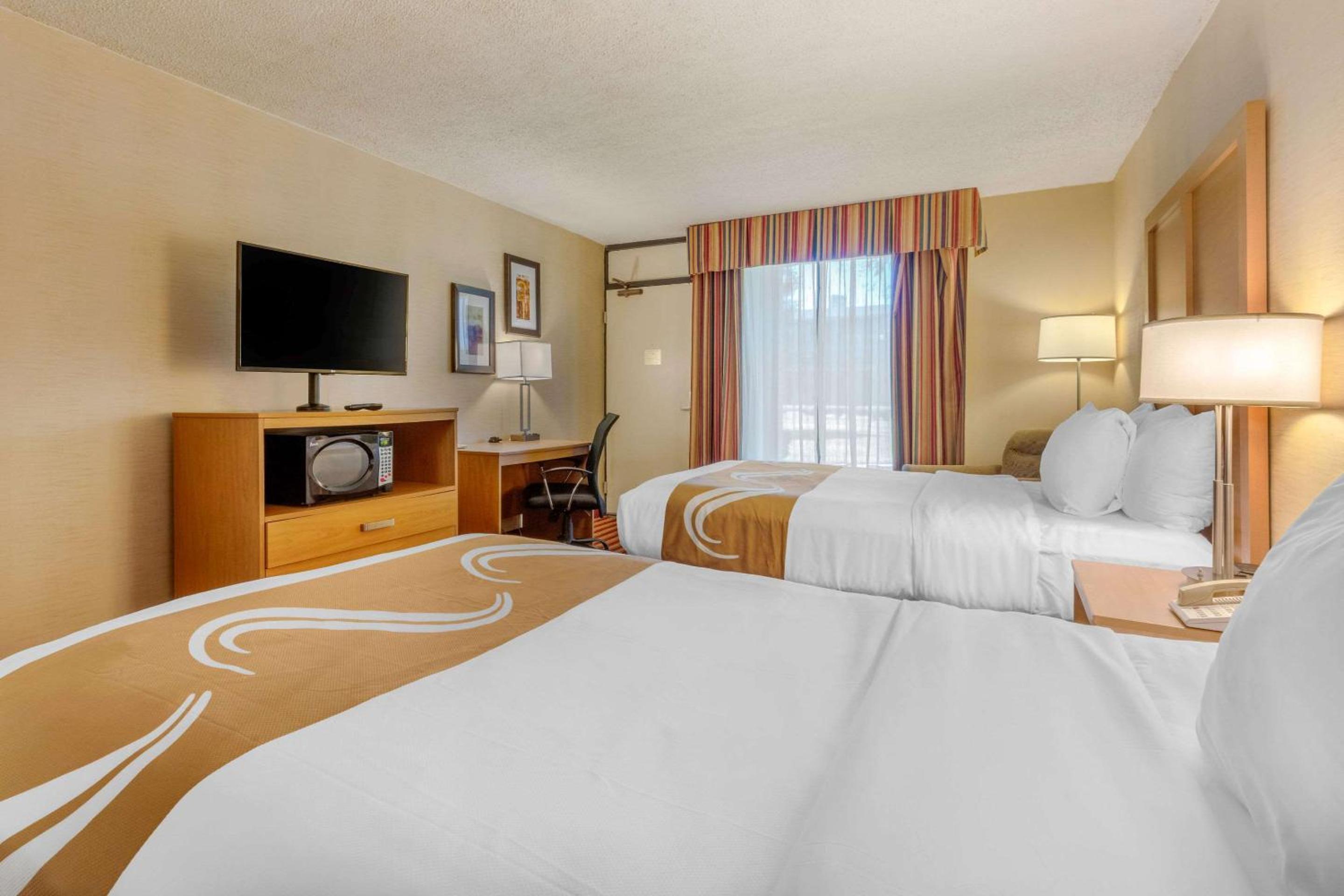 Queen Room with Two Queen Beds - Accessible/Non-Smoking 