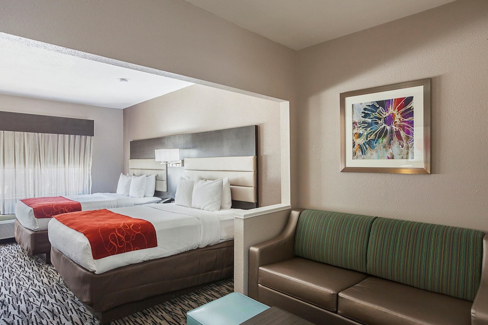Suite, Multiple Beds, Accessible, Non Smoking
