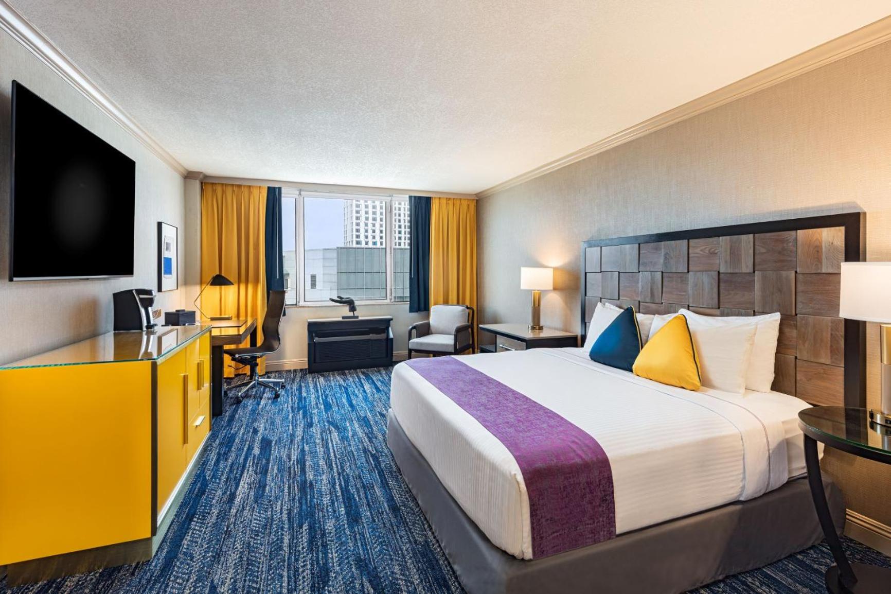 Superior King Room