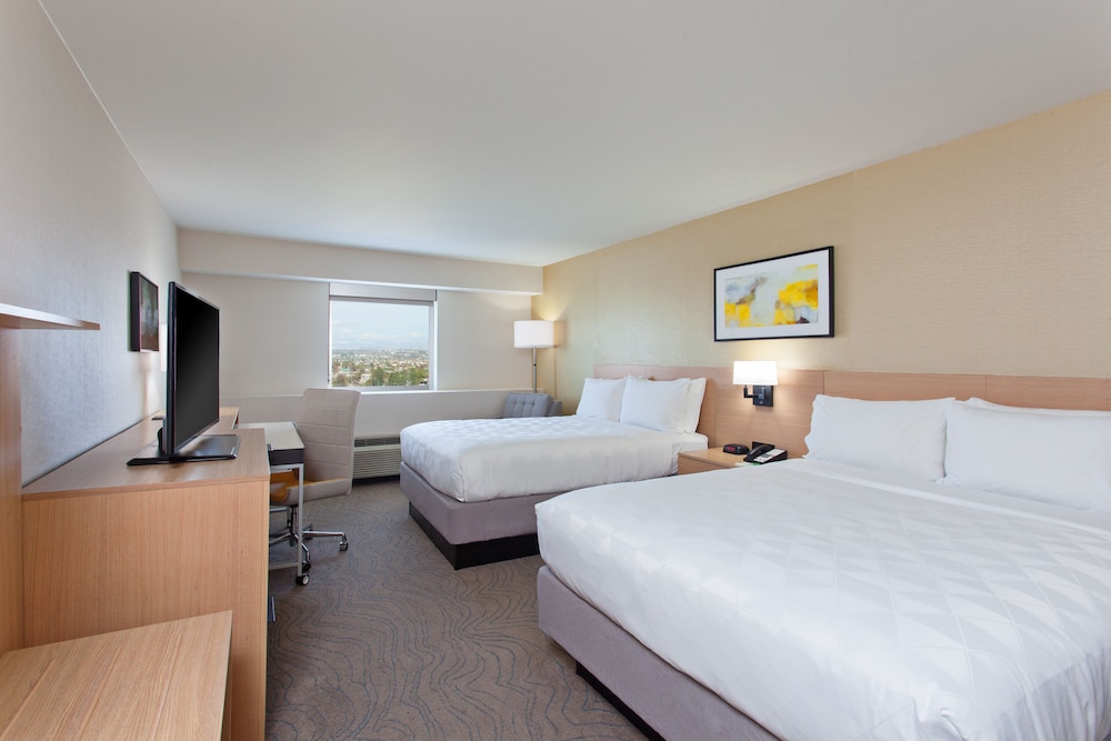 Premium Room, 2 Queen Beds (Top Floor)