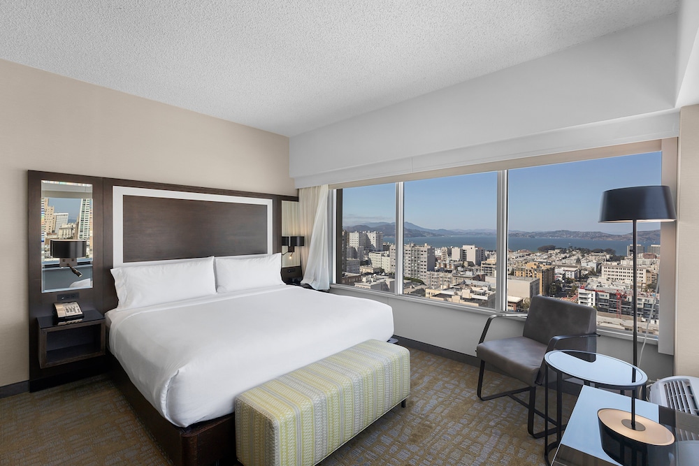 Premium Room, 1 King Bed (No Resort Fee)