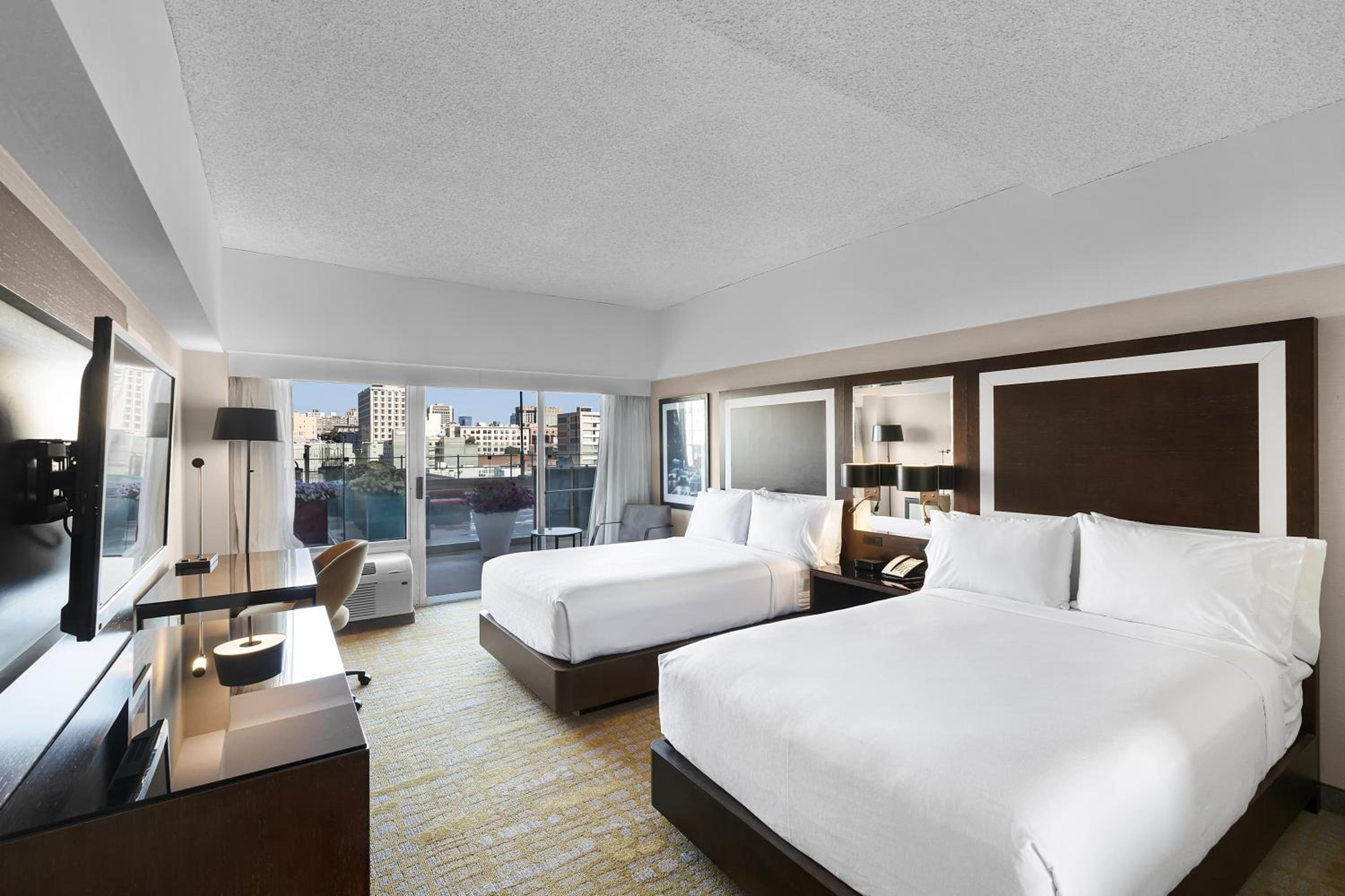 Standard Double Room with Two Double Beds and City View