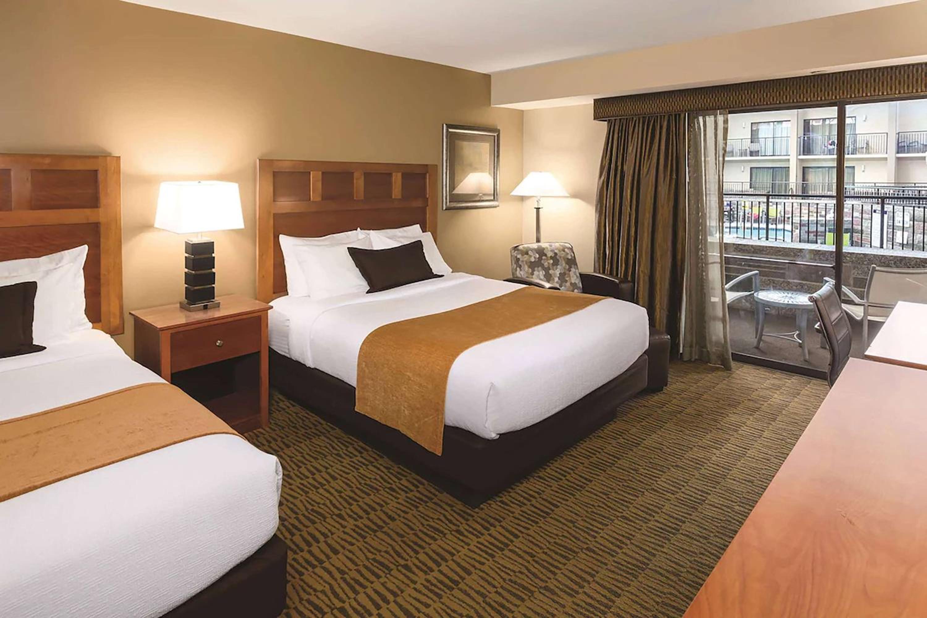 Queen Room with Two Queen Beds and Poolside - Non-Smoking