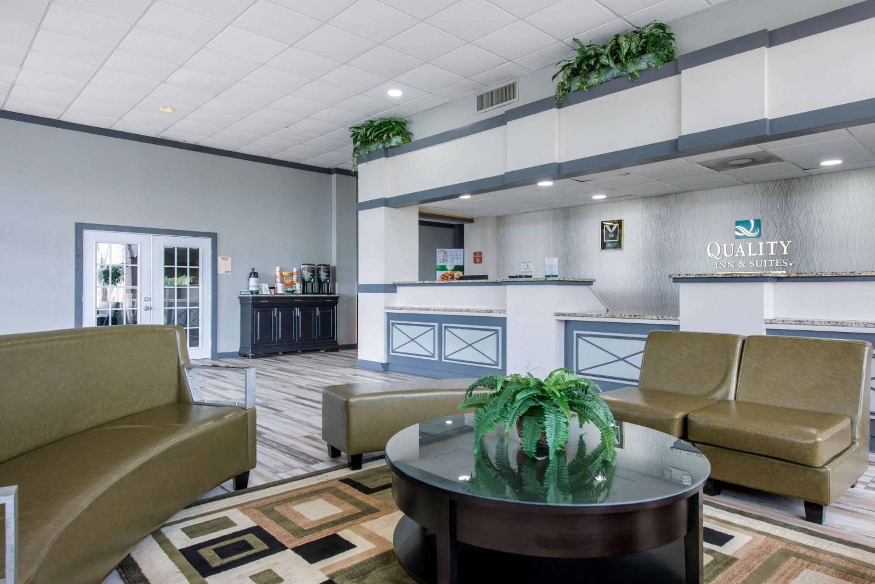 Quality Inn & Suites Brooksville I-75-Dade City