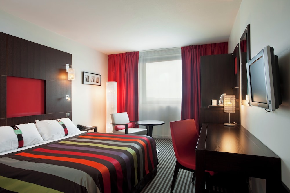 Standard Room, 1 Double Bed, City View