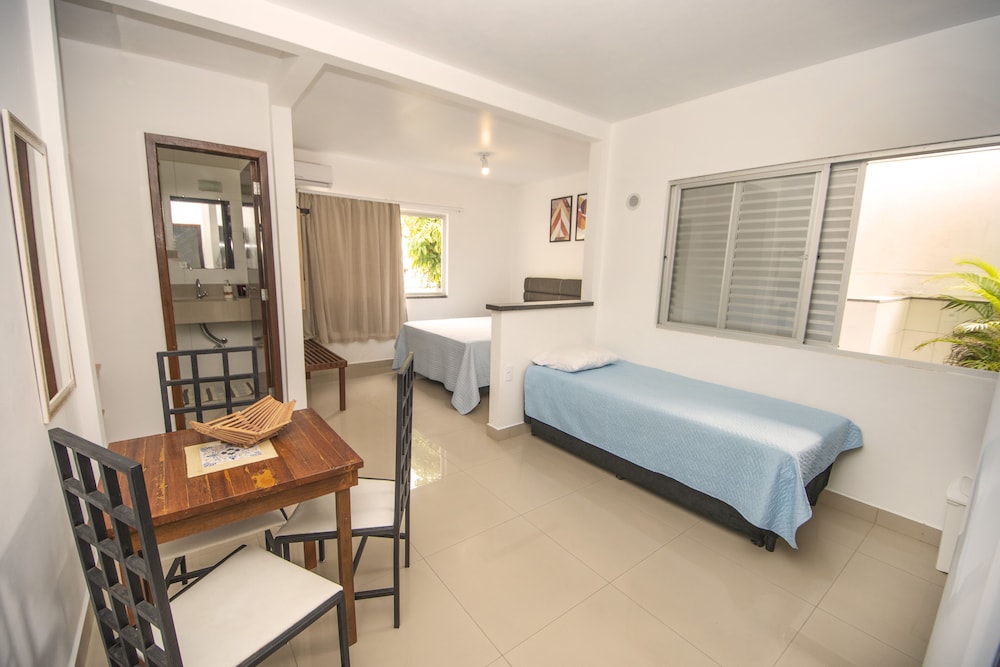 Deluxe Triple Room, Multiple Beds, Non Smoking
