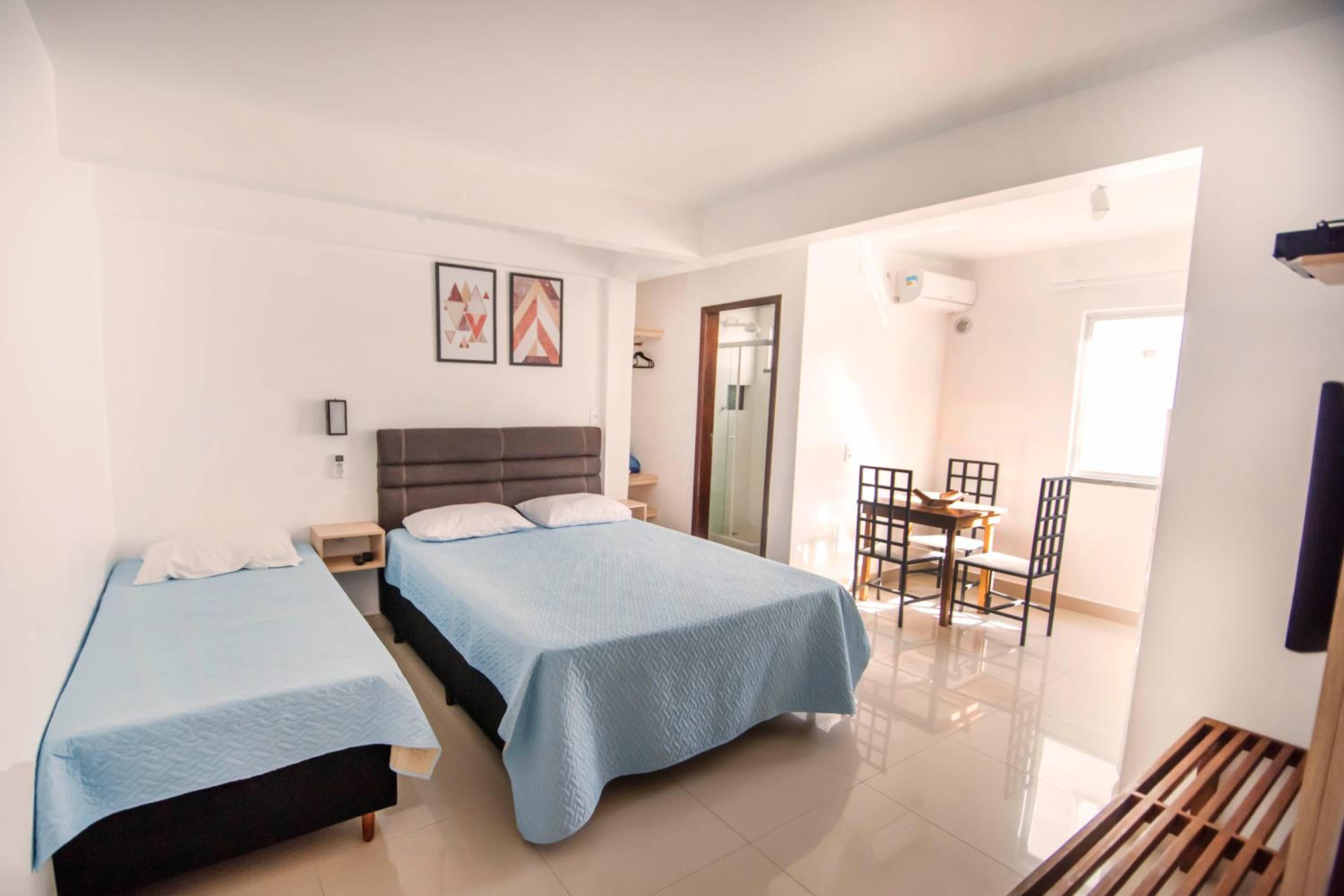 Deluxe Room (1 adult + 1 child)
