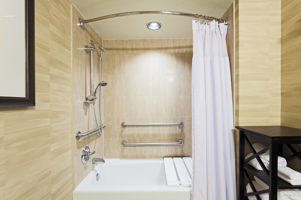 Standard Room, 2 Double Beds, Accessible (Mobility, Communications)