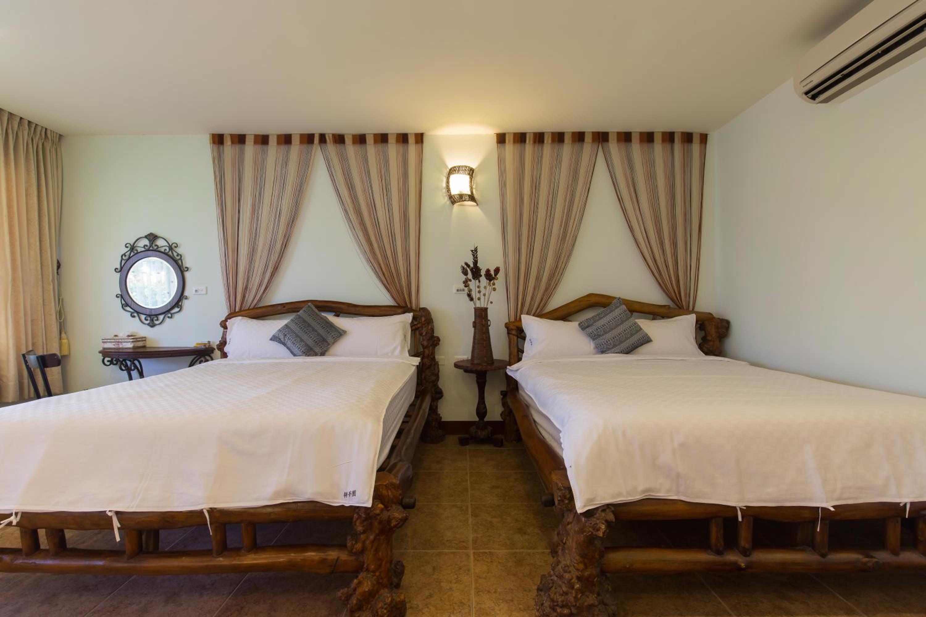Quadruple Room with Garden View
