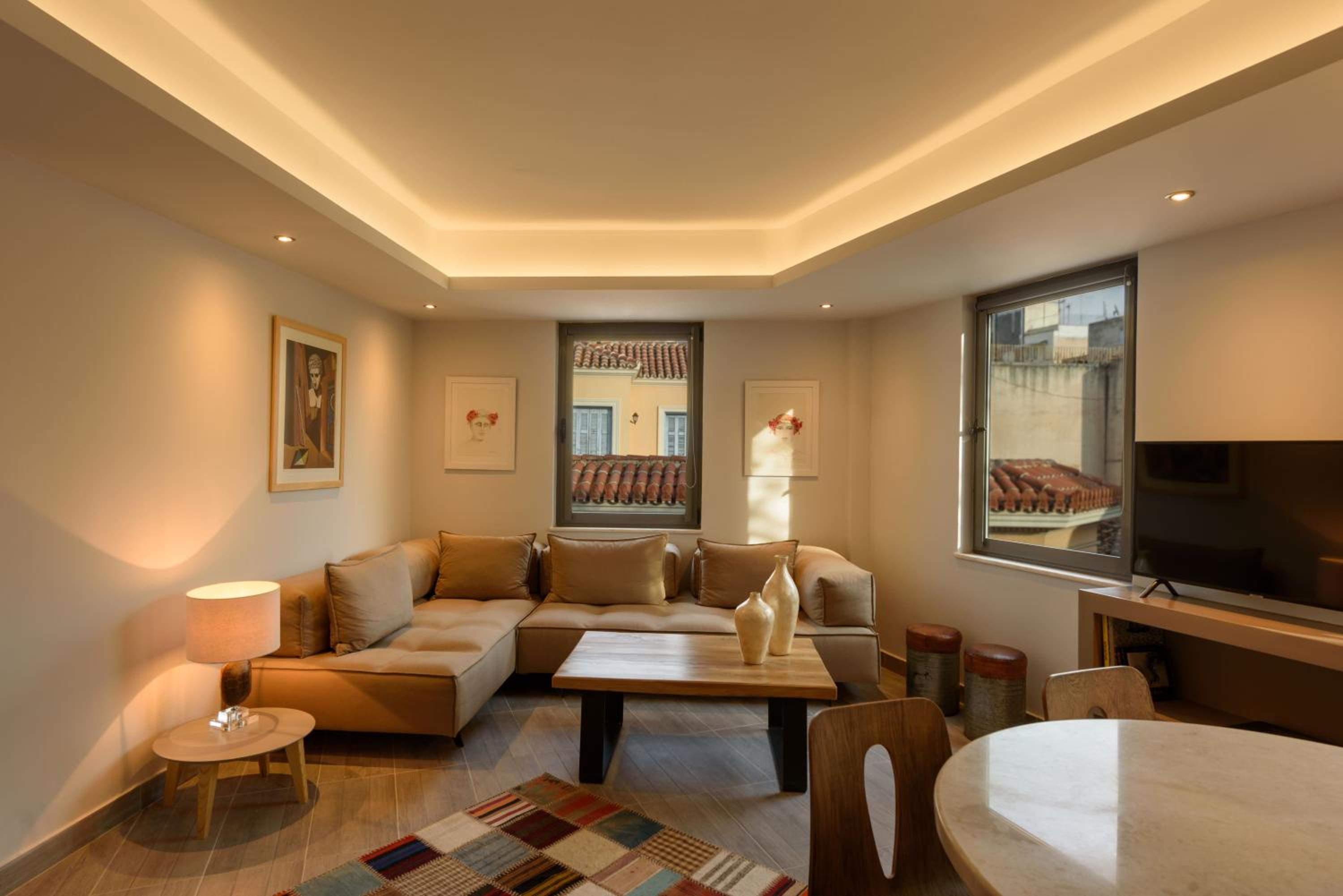 Deluxe Apartment