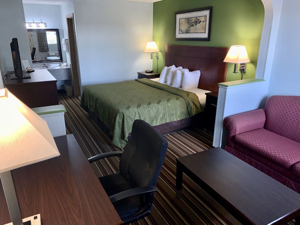 Suite, 1 King Bed, Non Smoking