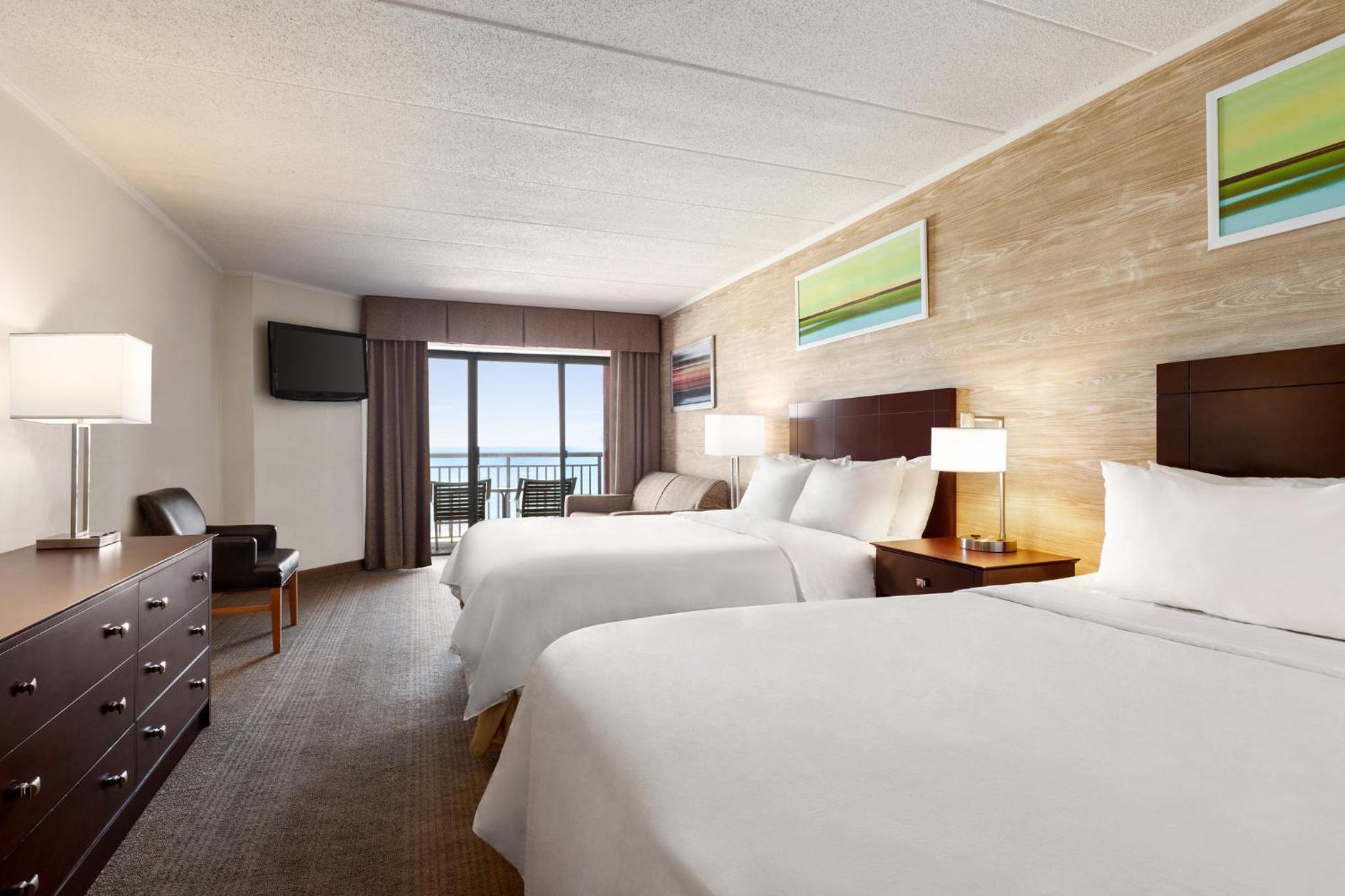 Queen Room with Two Queen Beds - Oceanfront