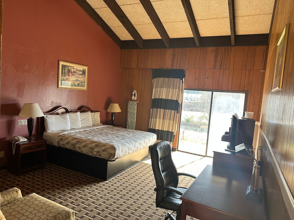 Room, 1 King Bed, Non Smoking