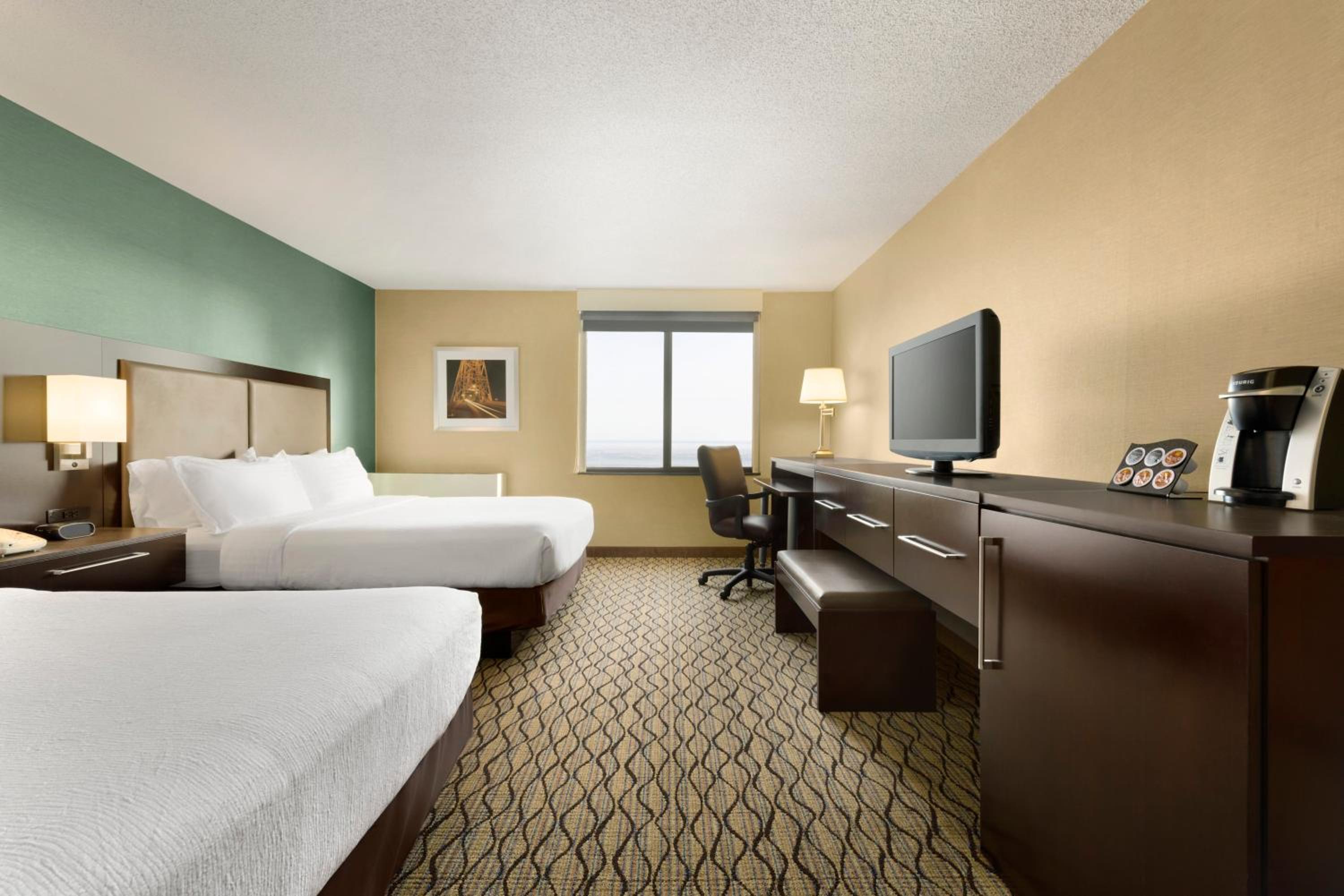 Premium Queen Room with Two Queen Beds and City View