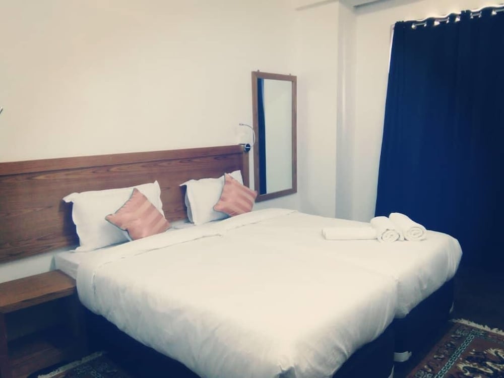 Executive Suite, Multiple Beds, Non Smoking