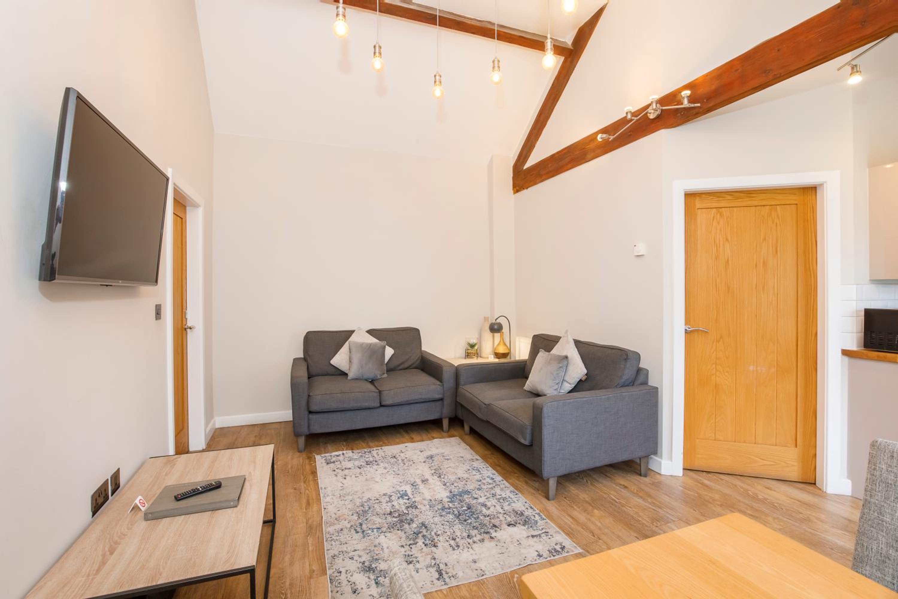 No6 - Two-Bedroom Apartment - Ground Floor