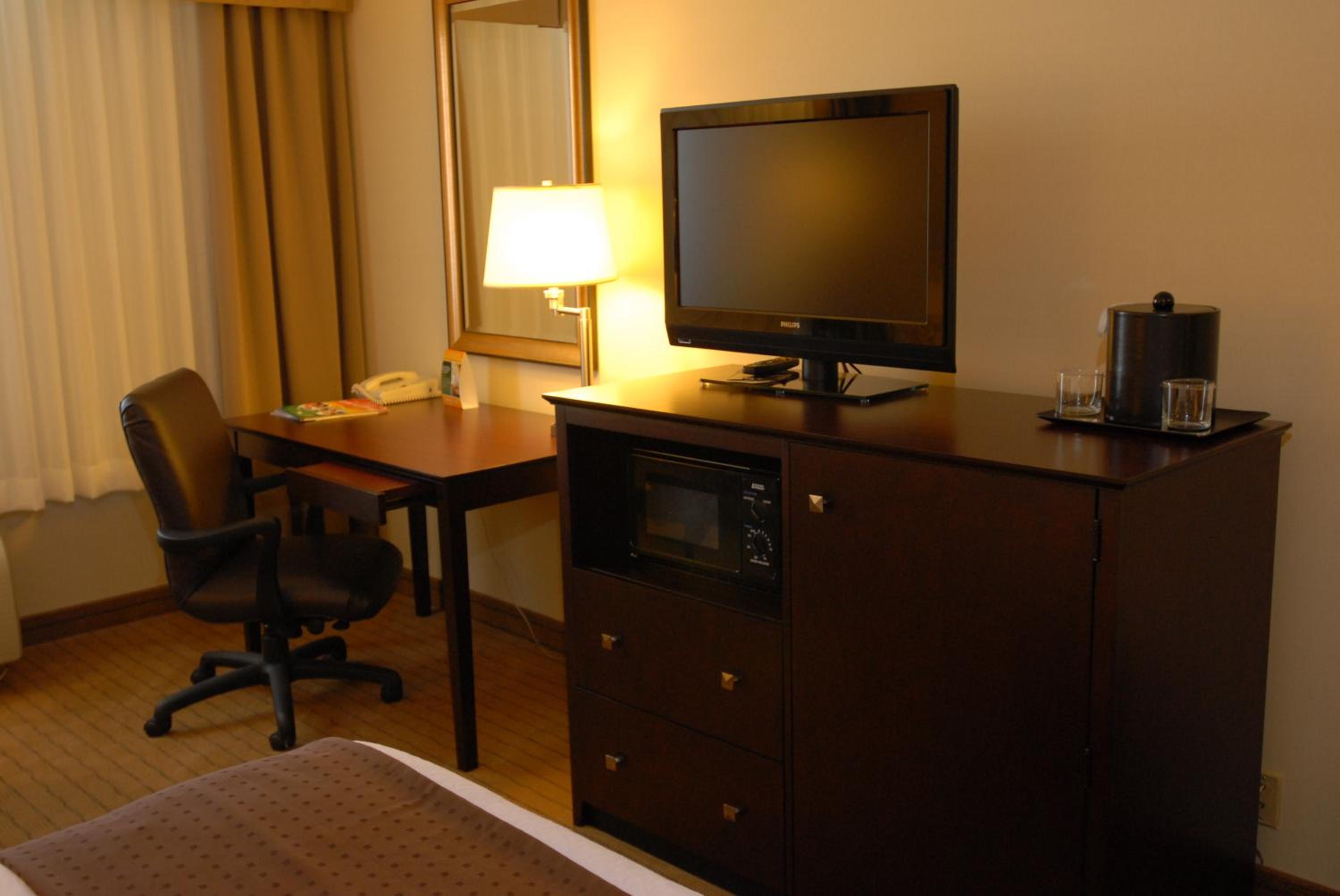 Standard King Room with Sofa Bed