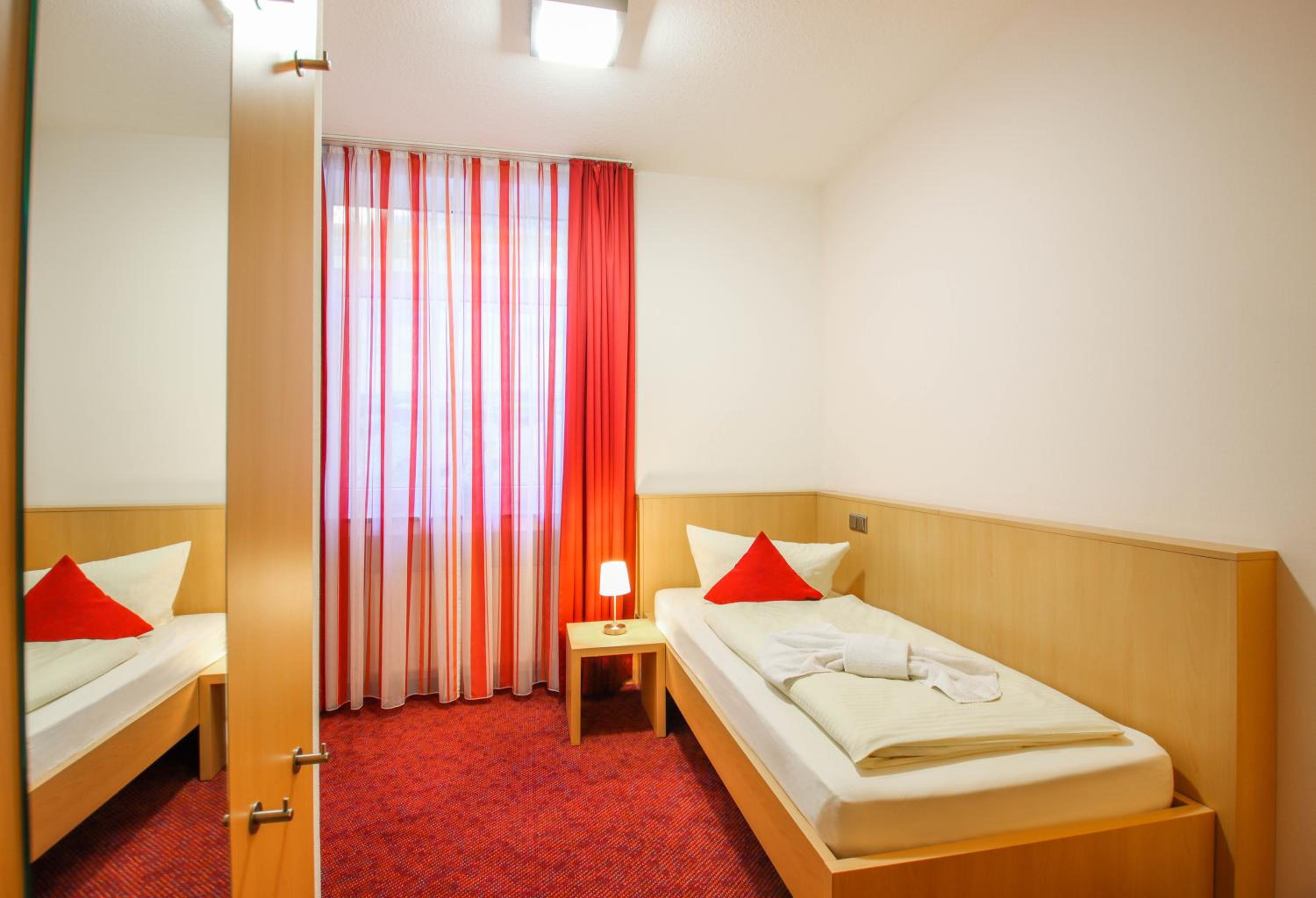 Single Room