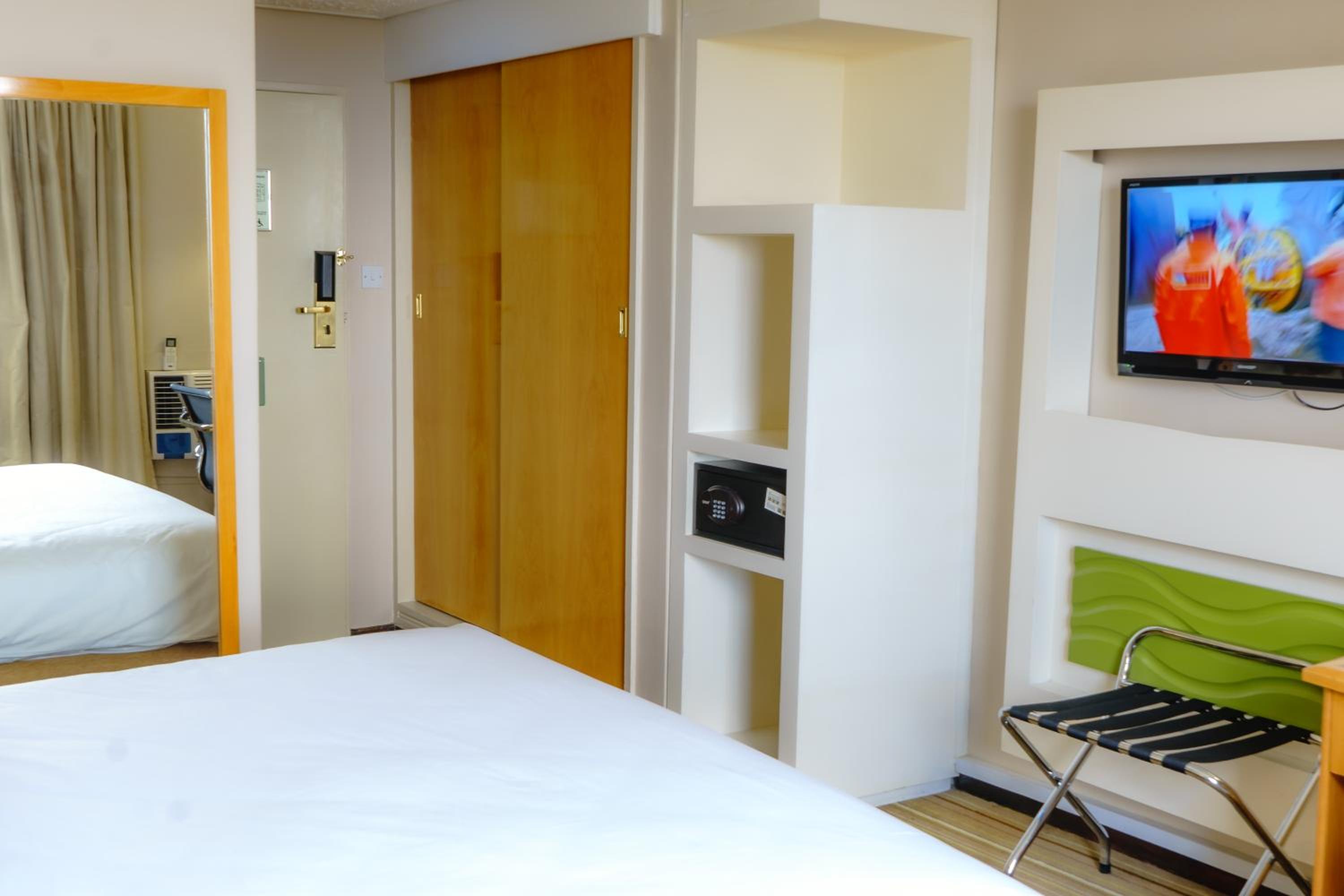 Standard King Room