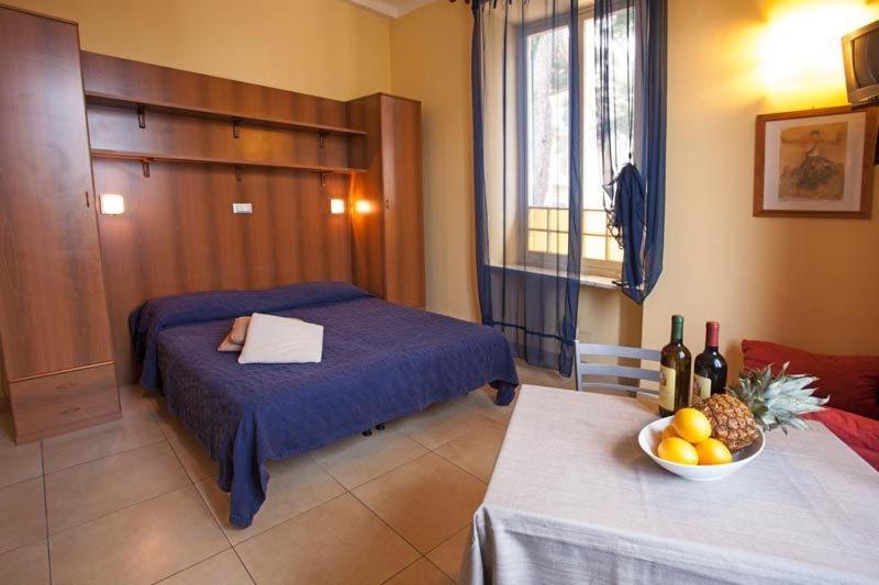 Studio Apartment with Sea View