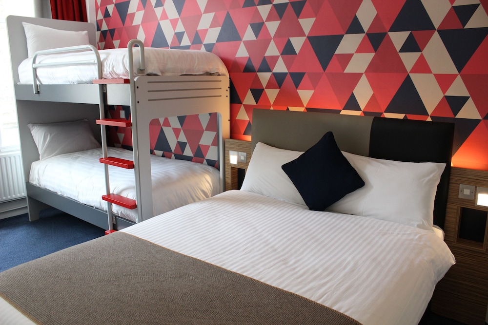 Family Quadruple Room